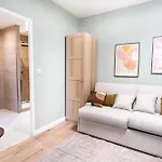 Stylish Modern Studio Near Gare De Lyon